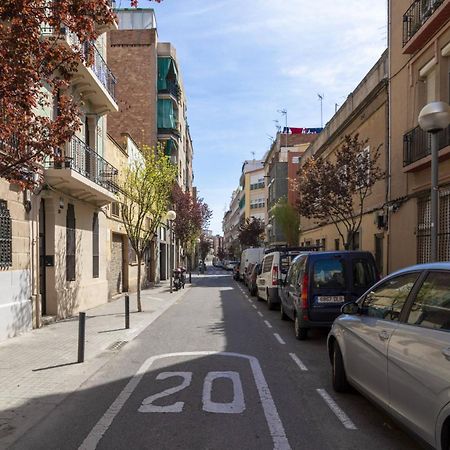 Ola Living Camp Nou Apartment Оспиталет де Лобрегат Екстериор снимка