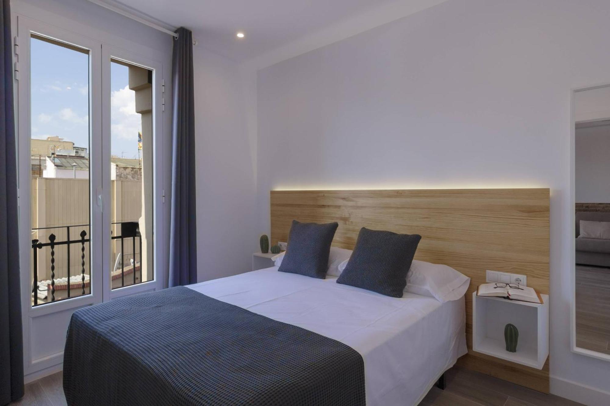 Ola Living Camp Nou Apartment Оспиталет де Лобрегат Екстериор снимка
