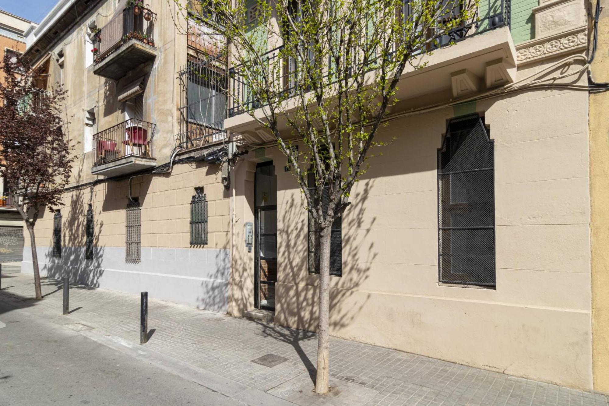 Ola Living Camp Nou Apartment Оспиталет де Лобрегат Екстериор снимка